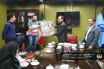 تقدیر تشکل های دانشجویی از خدمات ریاست دانشگاه